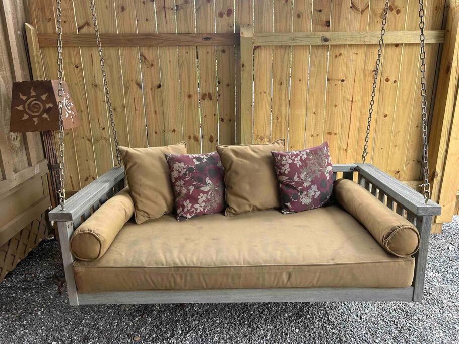 Blissful Nook Tiny Home ~ Cozy Retreat W/ Hot Tub; Near Town And Deep Creek Bryson City Exterior photo
