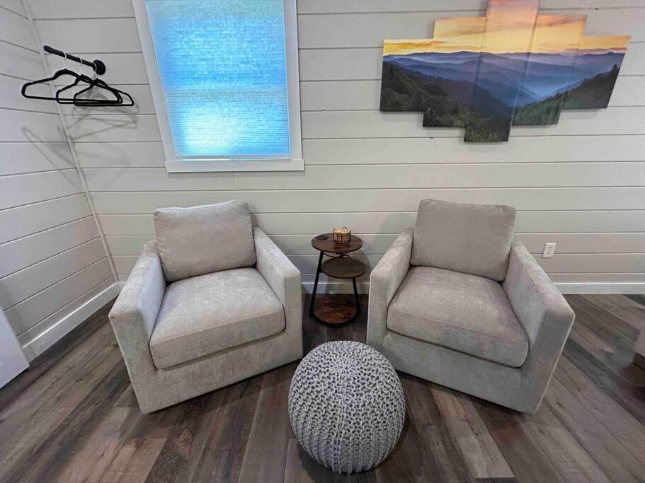 Blissful Nook Tiny Home ~ Cozy Retreat W/ Hot Tub; Near Town And Deep Creek Bryson City Exterior photo